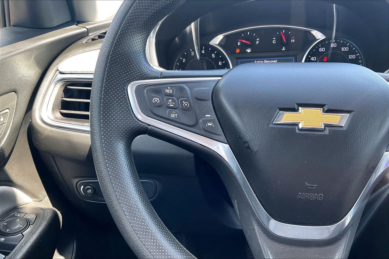 Used 2022 Chevrolet Equinox LT AWD/4WD image 24