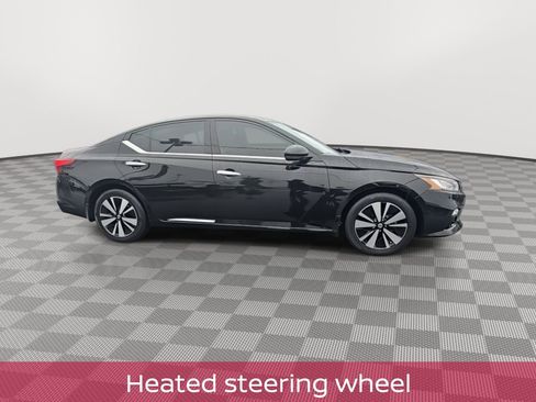 Used 2020 Nissan Altima 2.5 SV image 10