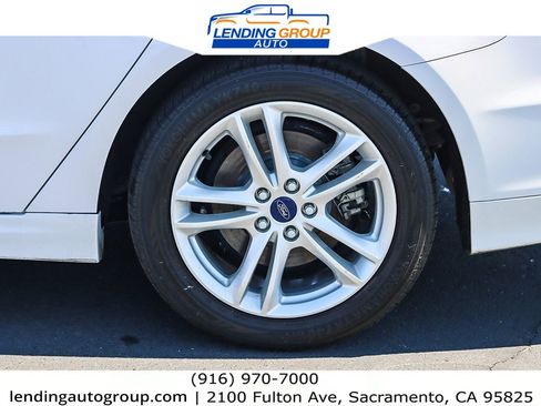 Used 2018 Ford Fusion SE image 10