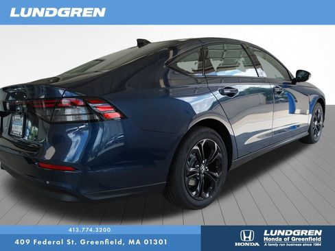 Used 2025 Honda Accord SE image 9
