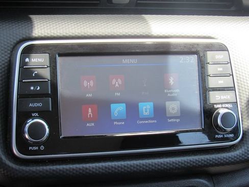 Used 2024 Nissan Kicks S FWD image 20