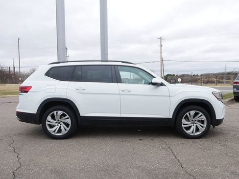 Used 2021 Volkswagen Atlas SE w/ Panoramic Sunroof Package image 8