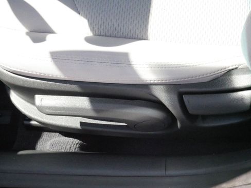 Used 2016 Hyundai Sonata SE FWD image 20
