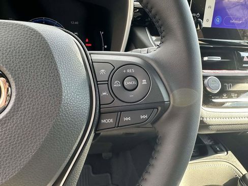 Used 2026 Toyota Corolla XSE image 8