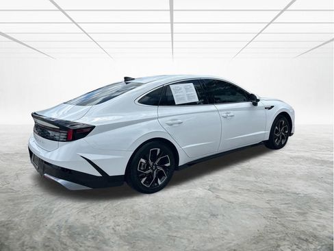 Used 2024 Hyundai Sonata SEL FWD image 4