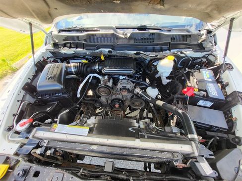 Used 2011 RAM 1500 ST w/ ST Popular Equipment Group RWD image 32