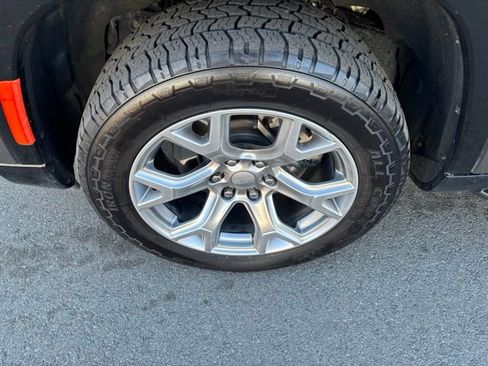 Used 2022 Jeep Wagoneer Series II image 43