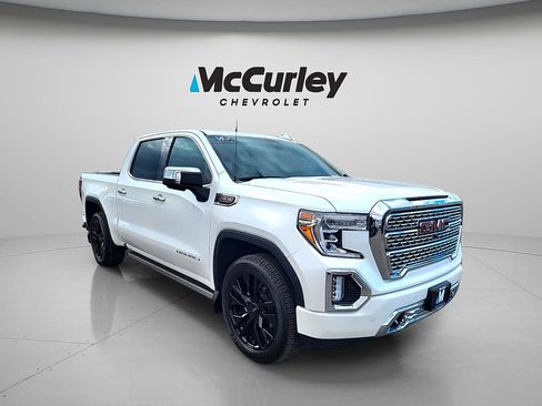Used 2020 GMC Sierra 1500 Denali w/ Denali Ultimate Package AWD/4WD image 1