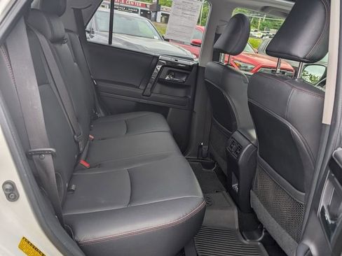 Certified 2023 Toyota 4Runner TRD Off-Road Premium w/ Moonroof Package AWD/4WD image 18