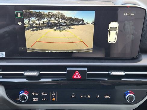 New 2026 Kia Sportage EX image 11