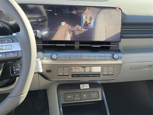 New 2025 Hyundai Kona SEL image 10