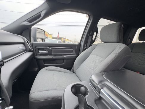 Certified 2024 RAM 2500 Big Horn w/ Night Edition image 15