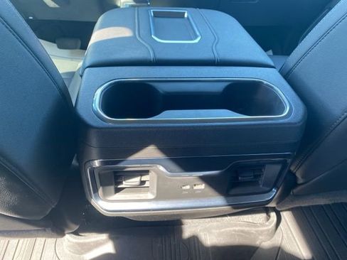 Used 2022 GMC Sierra 1500 SLT w/ SLT Premium Package image 13