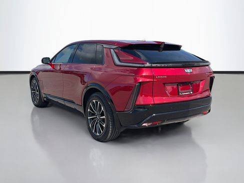 Used 2024 Cadillac Lyriq Sport w/ LPO, Floor Liner Package AWD/4WD image 3