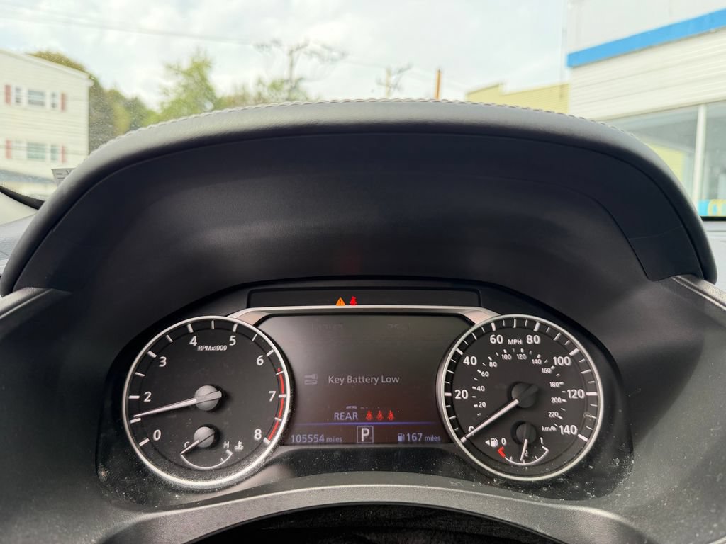 Used 2023 Nissan Altima 2.5 SV w/ SV Premium Package AWD/4WD image 17