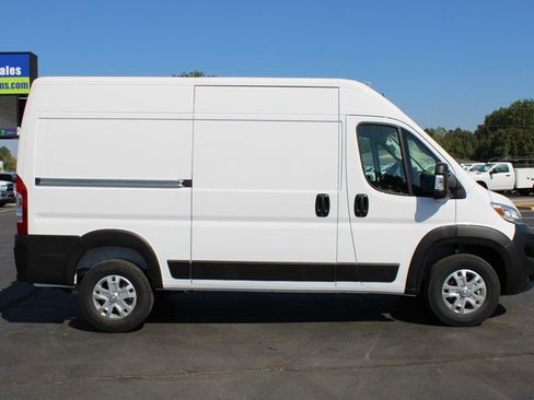 Used 2024 RAM ProMaster 1500 w/ Quick Order Package 22G SLT image 8