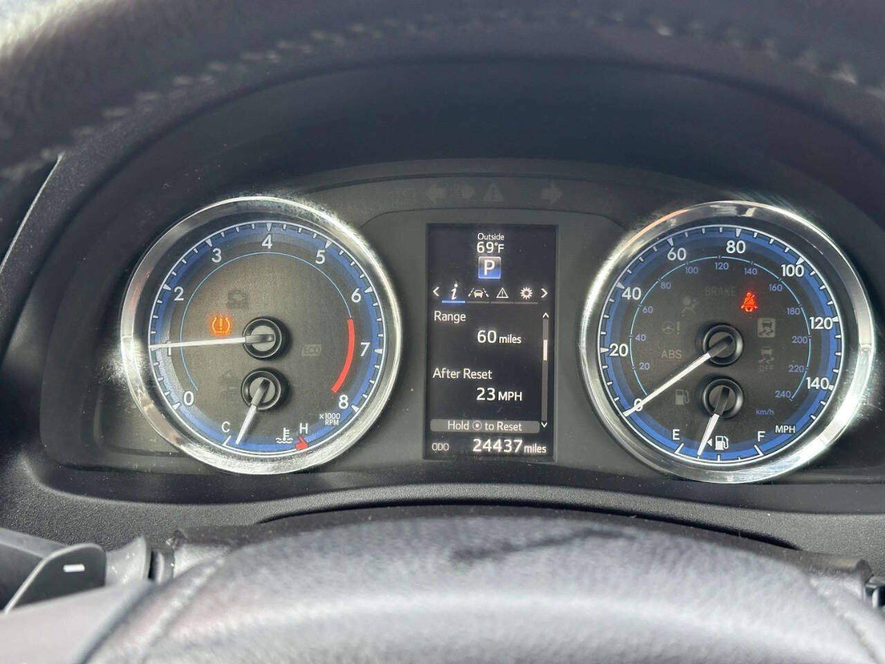 Used 2019 Toyota Corolla SE FWD image 29