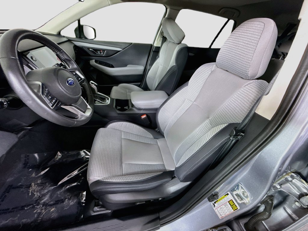 Used 2025 Subaru Outback Premium AWD/4WD image 26