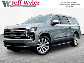 Used 2025 Chevrolet Suburban Premier AWD/4WD video 1