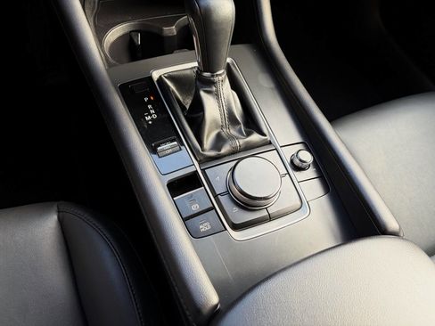 Used 2023 MAZDA MAZDA3 s image 26