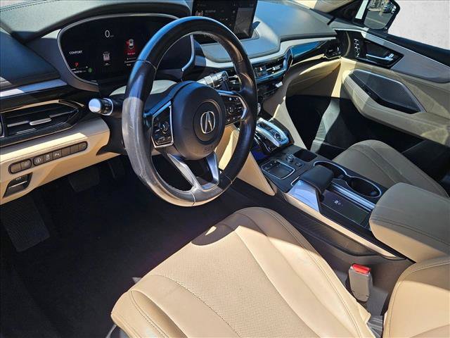 Used 2022 Acura MDX w/ Technology Package AWD/4WD image 10