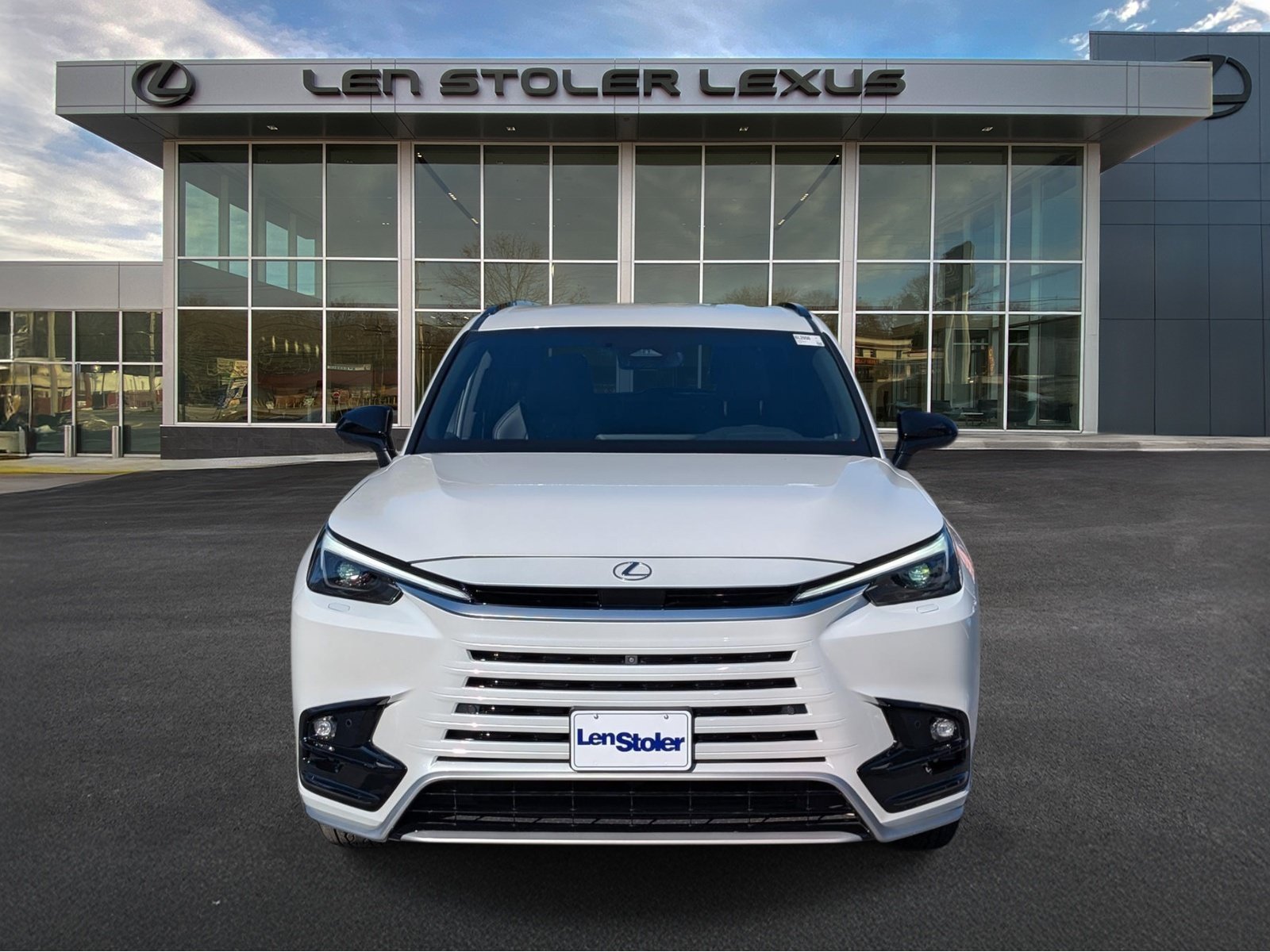 Used 2026 Lexus TX 500h AWD w/ Technology Package image 8