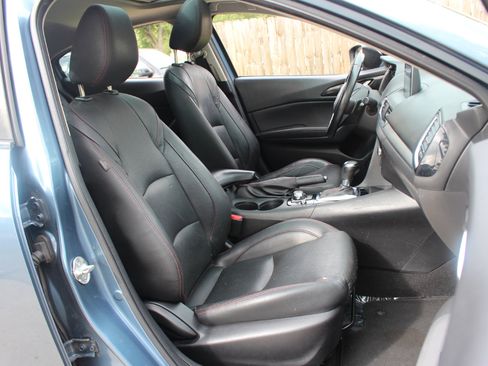 Used 2015 MAZDA MAZDA3 s Grand Touring image 40