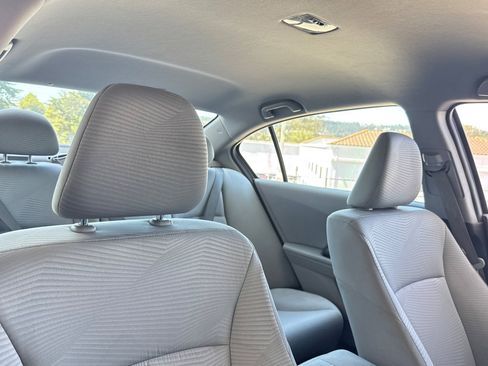 Used 2016 Honda Accord LX image 24