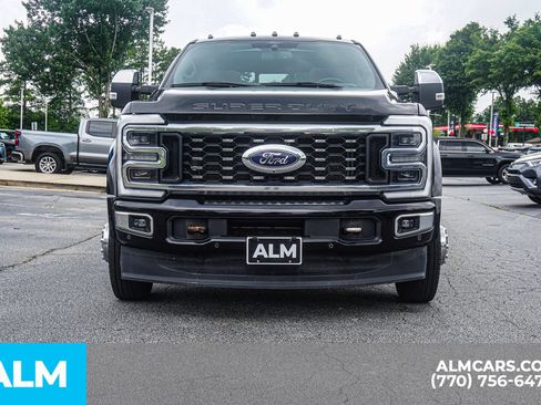 Used 2023 Ford F450 Platinum w/ FX4 Off-Road Package AWD/4WD image 12