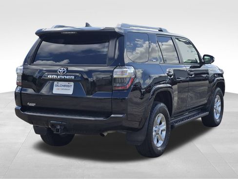 Used 2018 Toyota 4Runner SR5 Premium AWD/4WD image 7