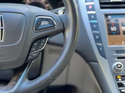 Used 2017 Lincoln MKZ Reserve AWD/4WD image 34
