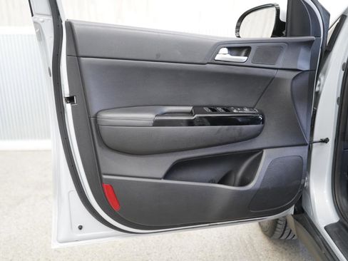 Used 2018 Kia Sportage EX image 27