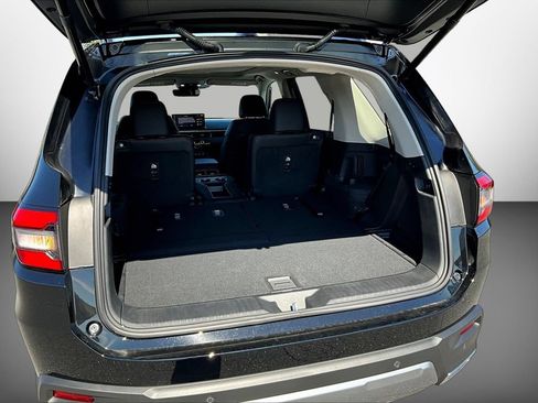 New 2026 Honda Pilot Touring image 8