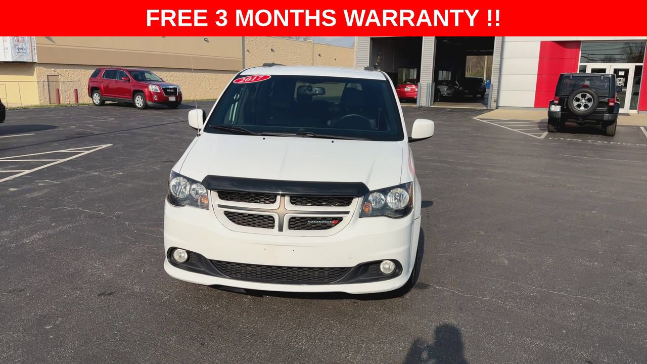 Used 2017 Dodge Grand Caravan GT FWD image 3