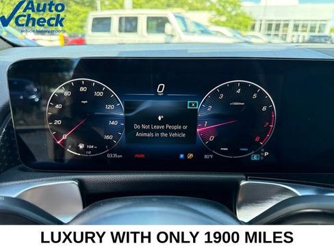 Used 2026 Mercedes-Benz GLB 250 4MATIC image 12