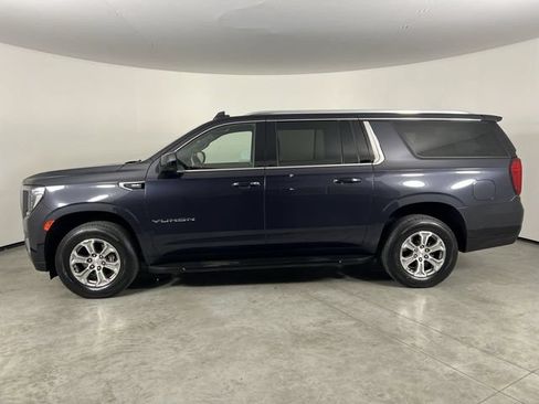 Certified 2023 GMC Yukon XL SLE RWD image 5