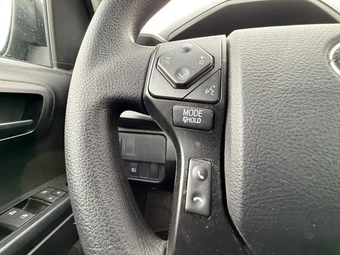 Used 2023 Toyota Tacoma SR image 18