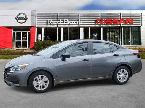 Certified 2025 Nissan Versa S w/ Trunk Package image 4