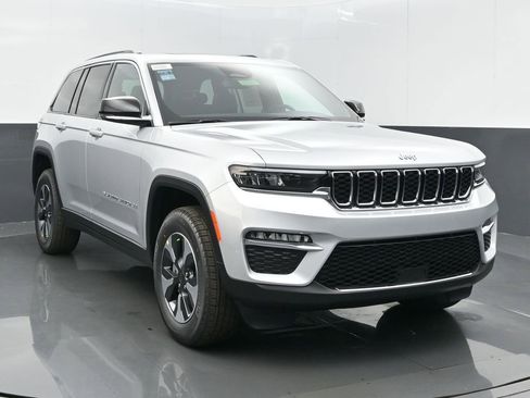 New 2024 Jeep Grand Cherokee Limited 4xe AWD/4WD image 2