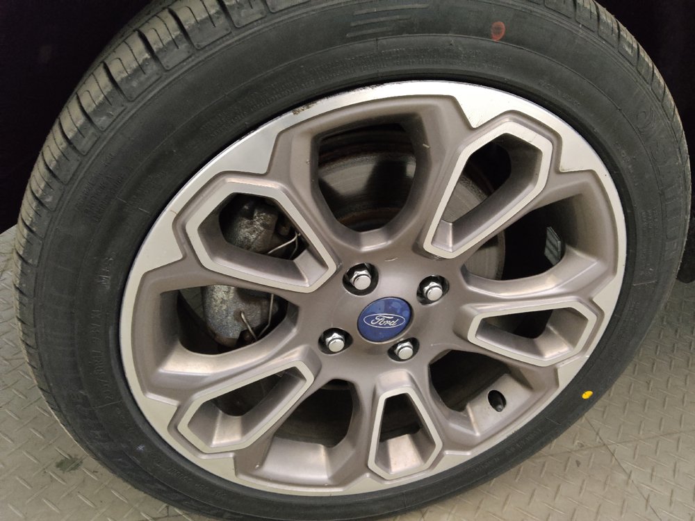 Used 2018 Ford EcoSport Titanium w/ Titanium Cold Weather Package AWD/4WD image 31