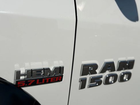 Used 2017 RAM 1500 Classic SLT image 15