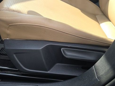 Used 2019 Volkswagen Jetta SEL image 24