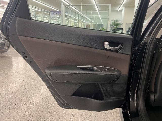 Used 2020 Kia Optima LX FWD image 29