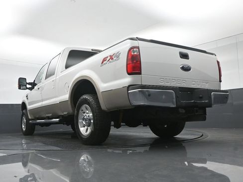 Used 2010 Ford F250 Lariat image 53