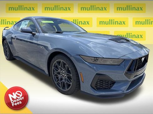 New 2026 Ford Mustang GT w/ GT Performance Package RWD image 1