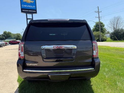 Used 2018 GMC Yukon Denali w/ Denali Ultimate Package AWD/4WD image 6