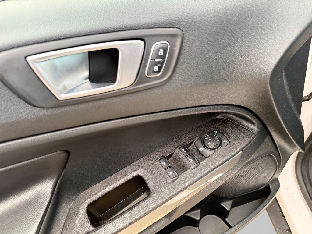 Used 2018 Ford EcoSport Titanium AWD/4WD image 19