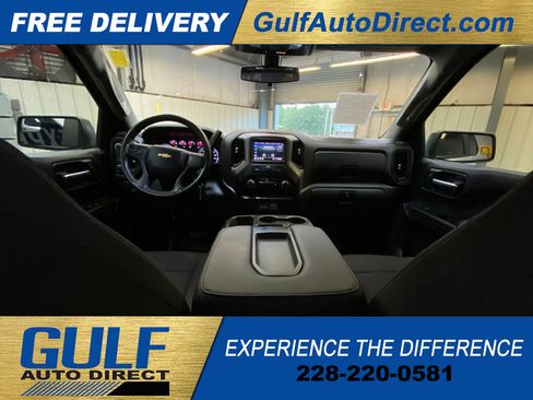 Used 2022 Chevrolet Silverado 1500 Custom w/ LPO, Dark Essentials Package AWD/4WD image 2