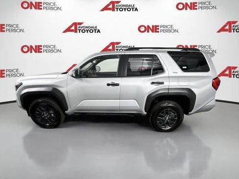 Certified 2026 Toyota 4Runner SR5 AWD/4WD image 5