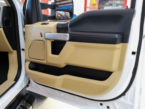 Used 2020 Ford F250 Lariat w/ Lariat Ultimate Package image 43